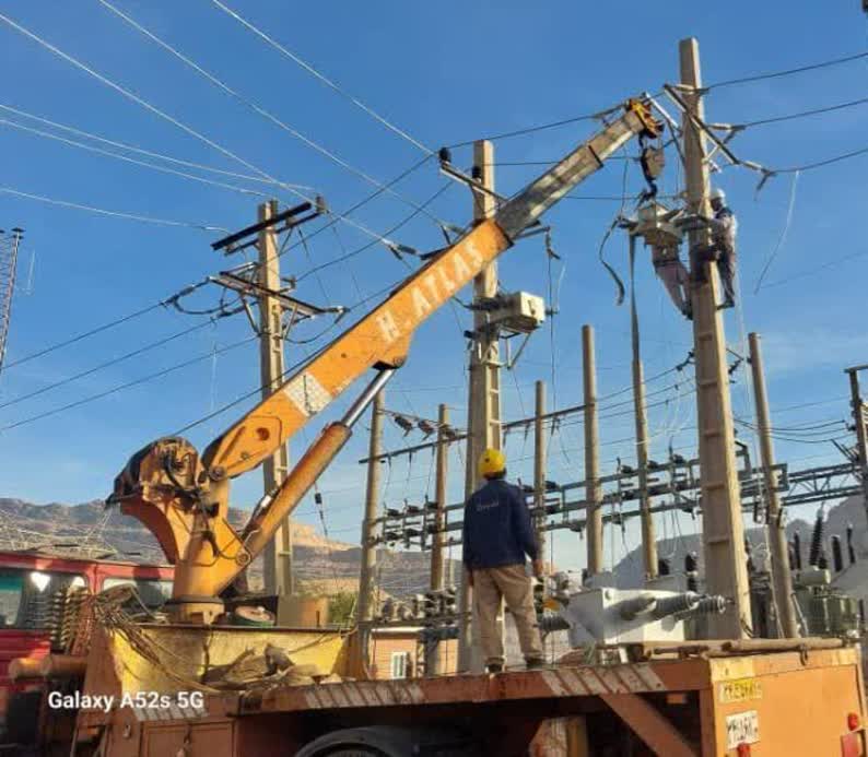 AzwCmsCore.Extend.Fields.StringField